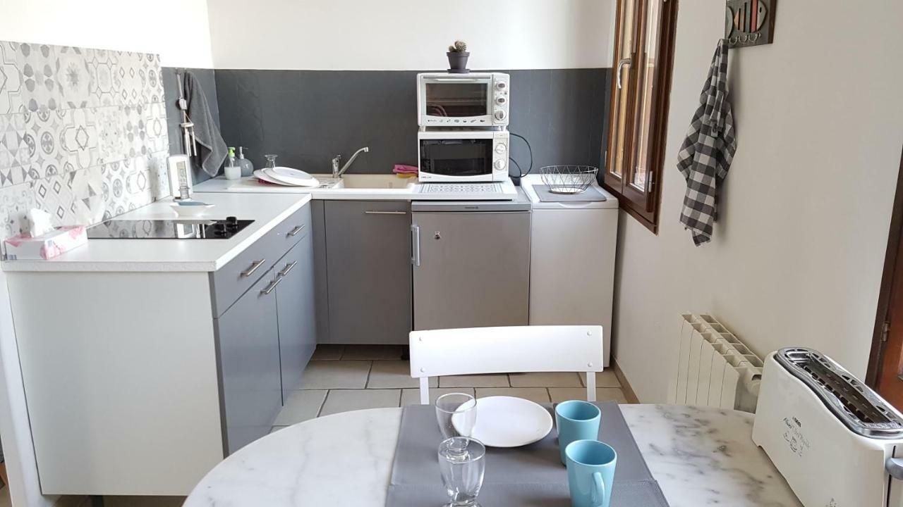 Studio 30 M2 500M Plages Mourillon 3 Personnes Toulon Eksteriør bilde
